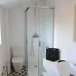 Pensión Njoy 4*