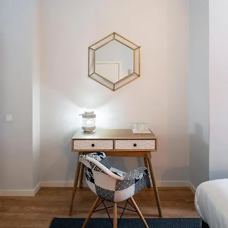 Casa de hóspedes Njoy 4*