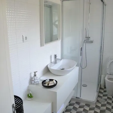 Njoy Gasthof Coimbra